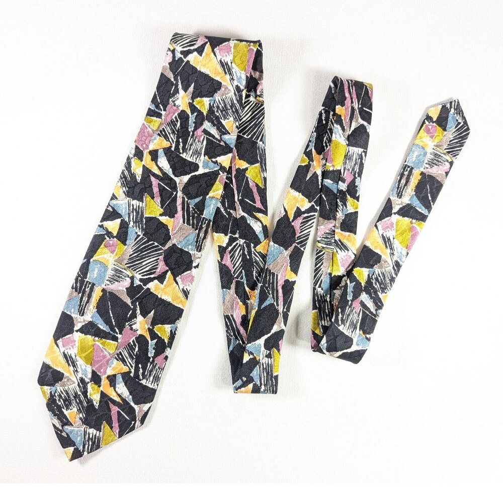 1980s Vintage 100% silk neck tie, E.A.Lee Pure silk abstract tie made in Italy,